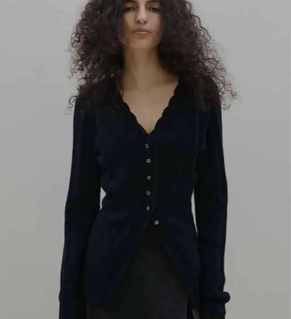 AMERI UND PIN TUCK LACE LIKE KNIT TOP新品F