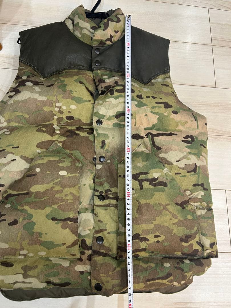 ロッキーマウンテンフェザー× BEAMS / 別注 ダウンベスト