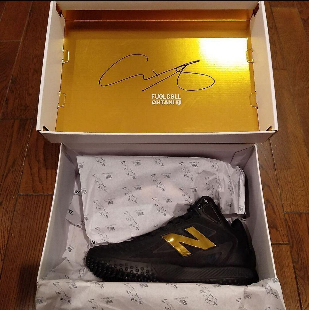 ニューバランス　フューエルセル　オオタニ1　ターフ　大谷翔平　シグネチャーモデル