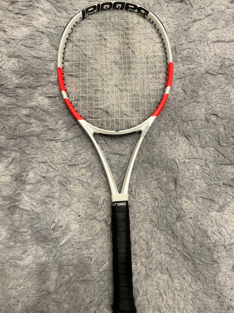 【新品未使用】Babolat ピュアストライク　265g
