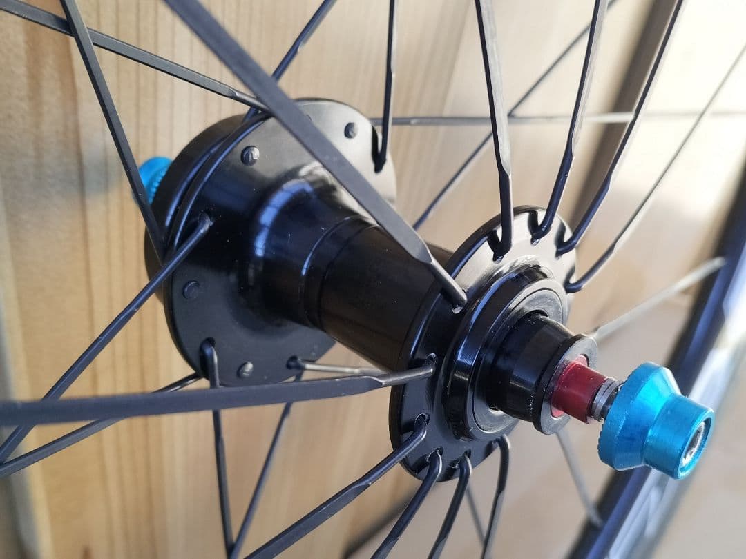 650C カーボンリム/ディスク両用 スルーアクスル/クイック両用