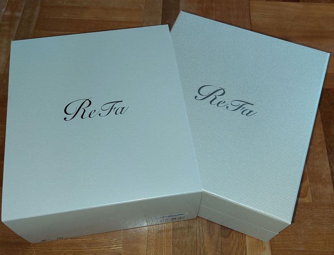 今だけ大特価【美品】ReFa CARAT RAY