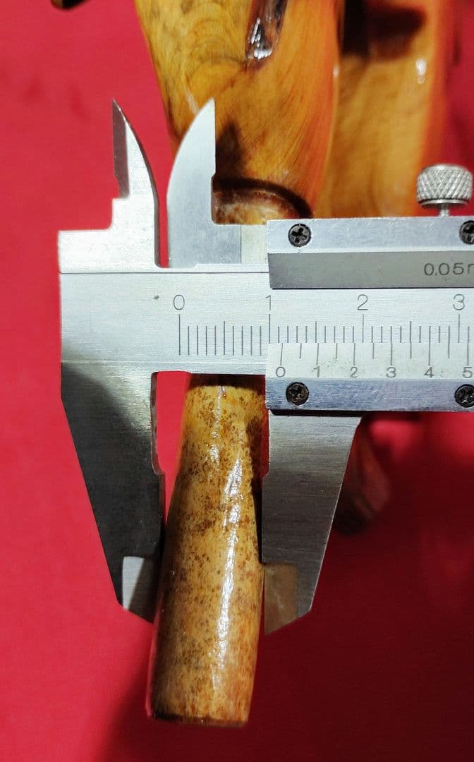 ヘラブナ釣り万力・(師光作)杜松 万力・杜松竿枕・239