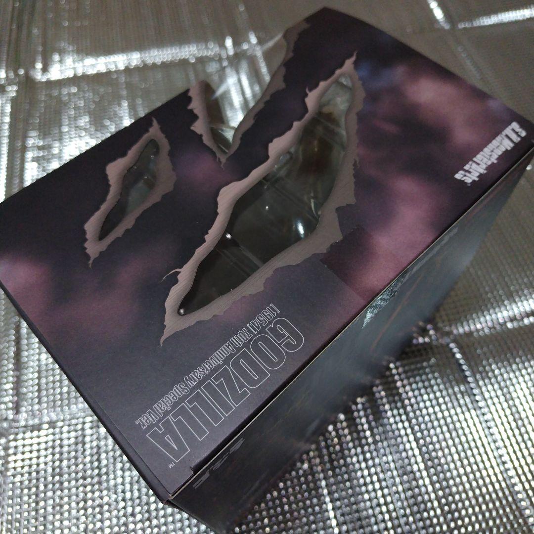 S.H.MonsterArts ゴジラ (1954) 70周年特別記念