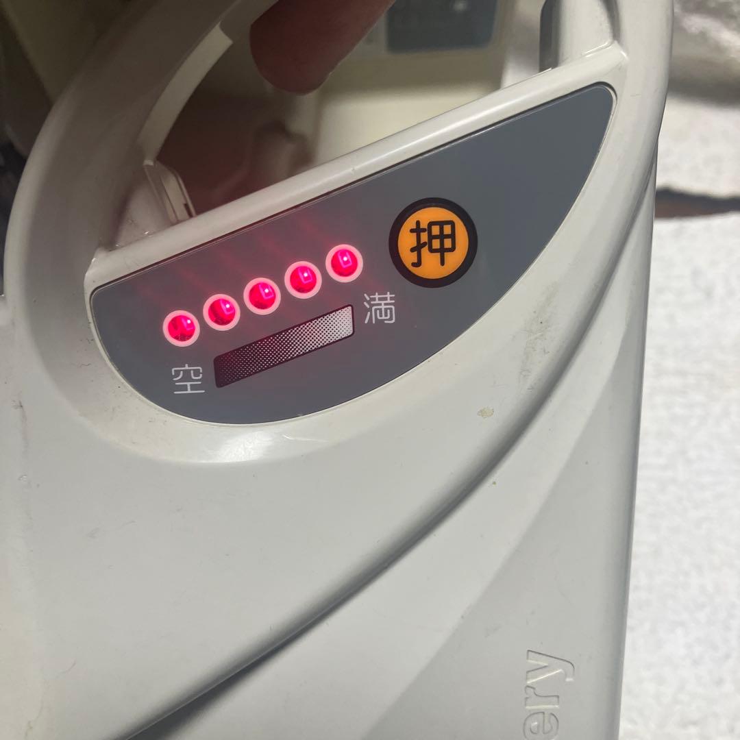 バッテリー充電器 LEDインジケーター付き