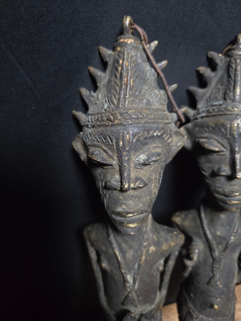 自立不可ナイジェリアヨルバ族鉄製男女オブジェアフリカプリミティブアート