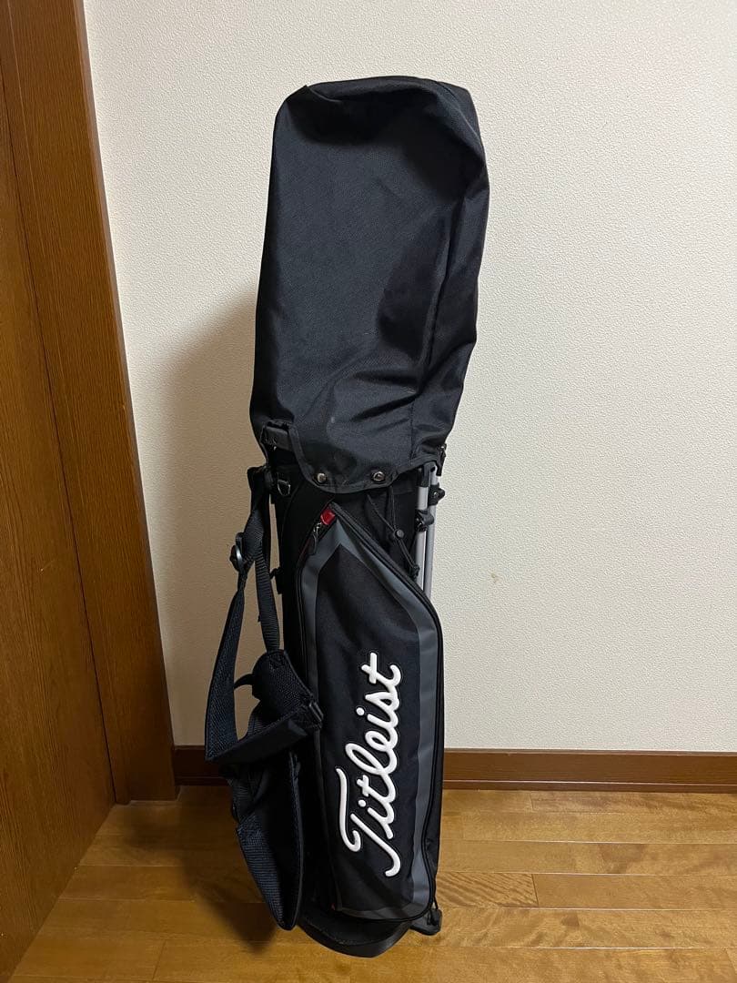 Titleist 折りたたみキャディバッグ ブラック　中古品