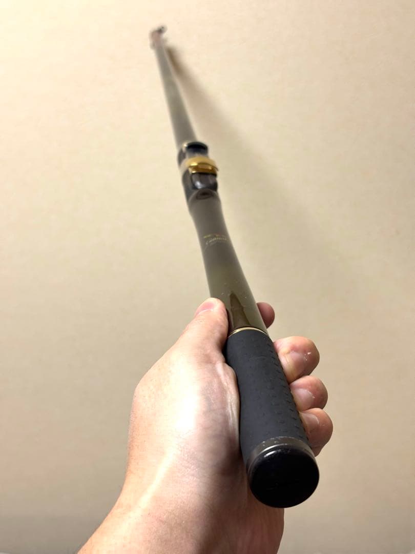 がま磯　インテッサGIII 5.3m 1号 美品