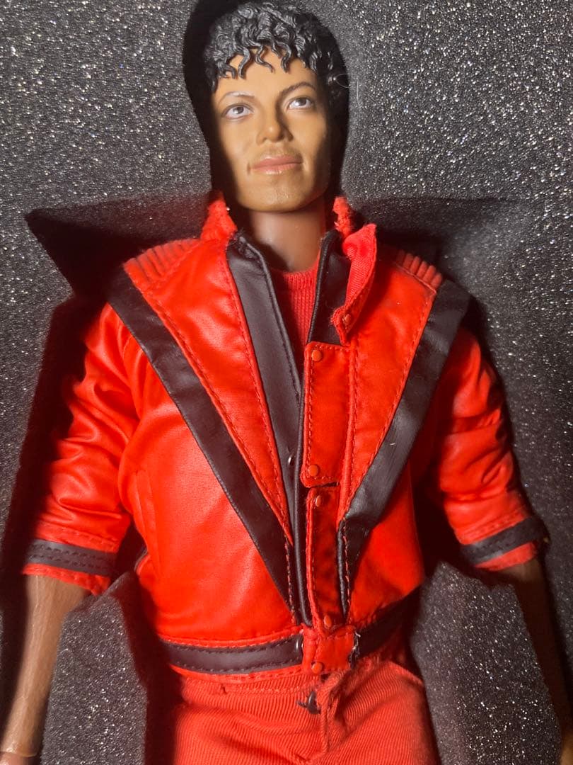 マイケル・ジャクソン スリラー版 フィギュア ホットトイズ