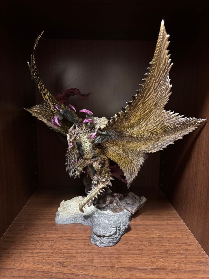 【本体写真あり】　モンスターハンター　クリエイターズモデル　シャガルマガラ