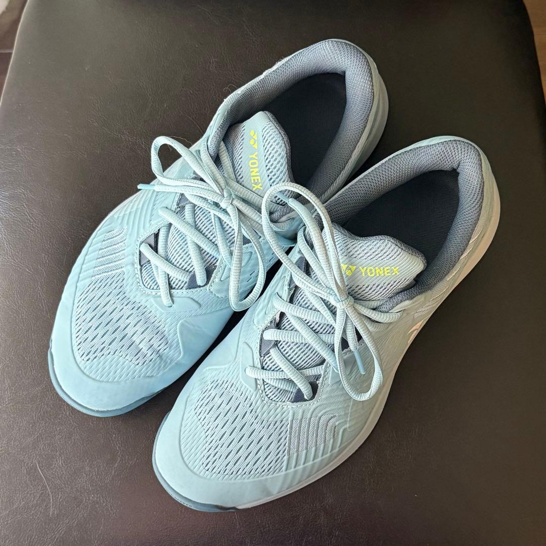 YONEX 26.0cm ヨネックス パワークッション 【美品】 テニスシューズ