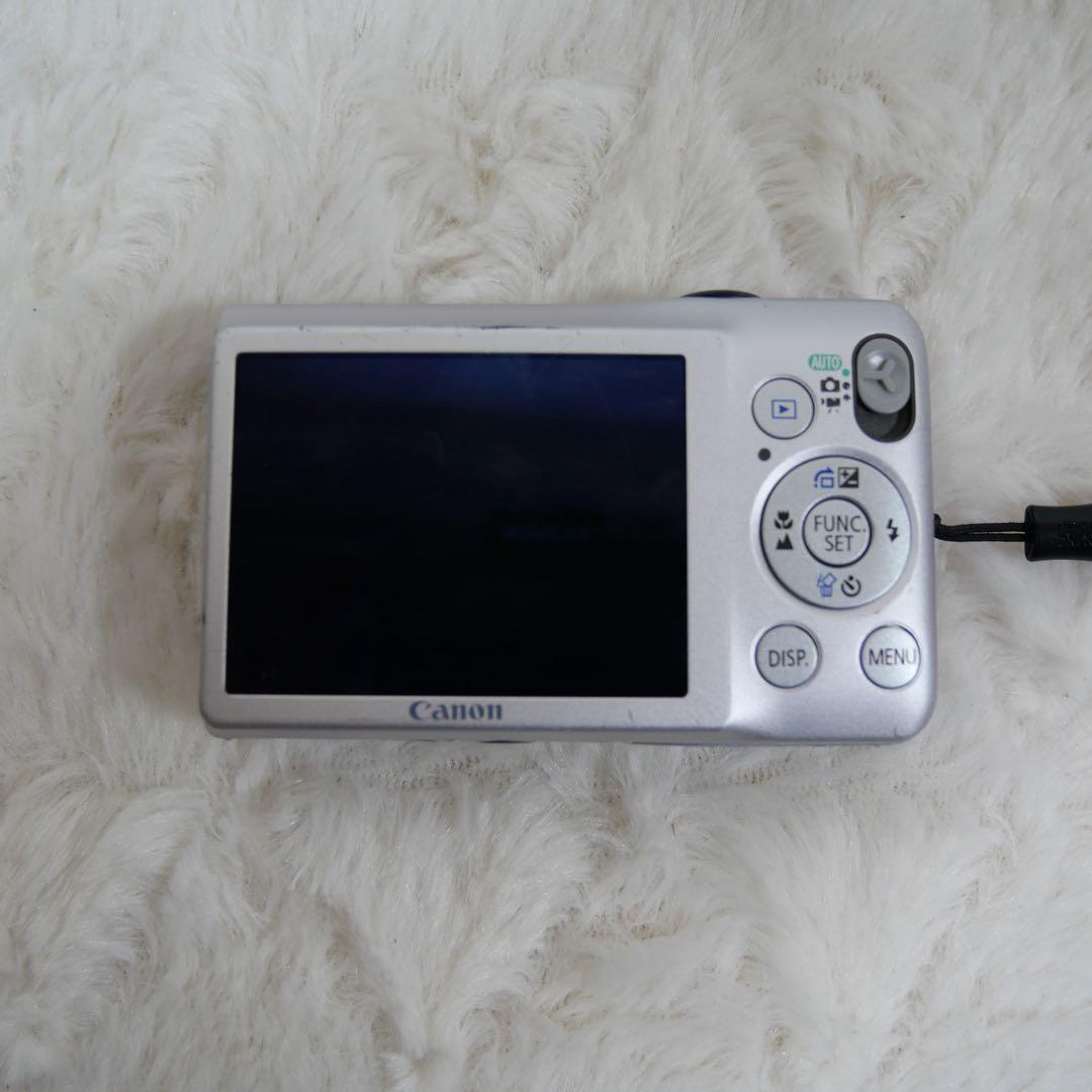 Canonキャノン　IXY200f silverコンパクトデジタルカメラ