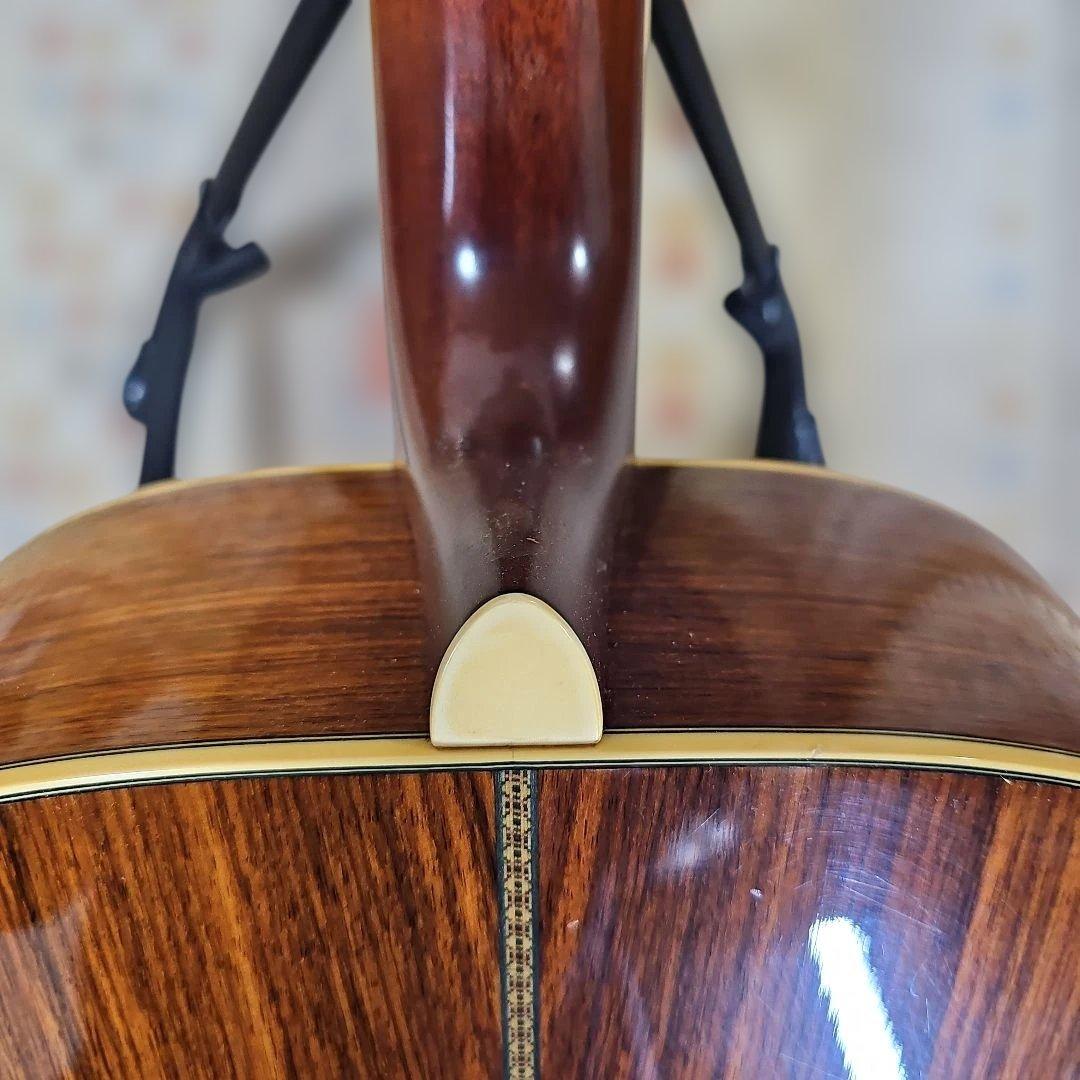 YAMAHA.LL33Jオール単板 ハードケース付き。