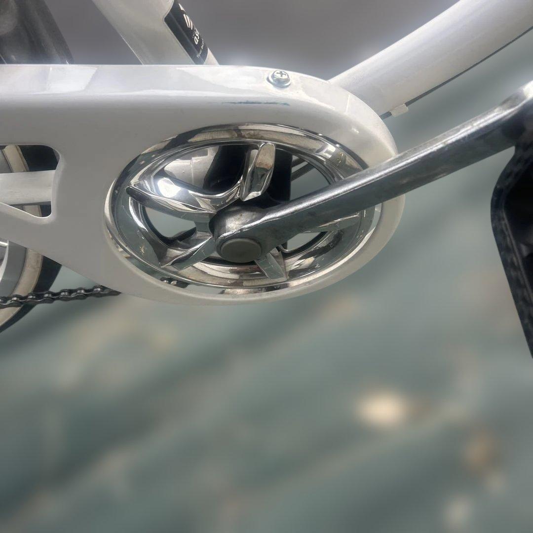 ブリヂストン CASU 27インチ 内装3段 シマノ 白