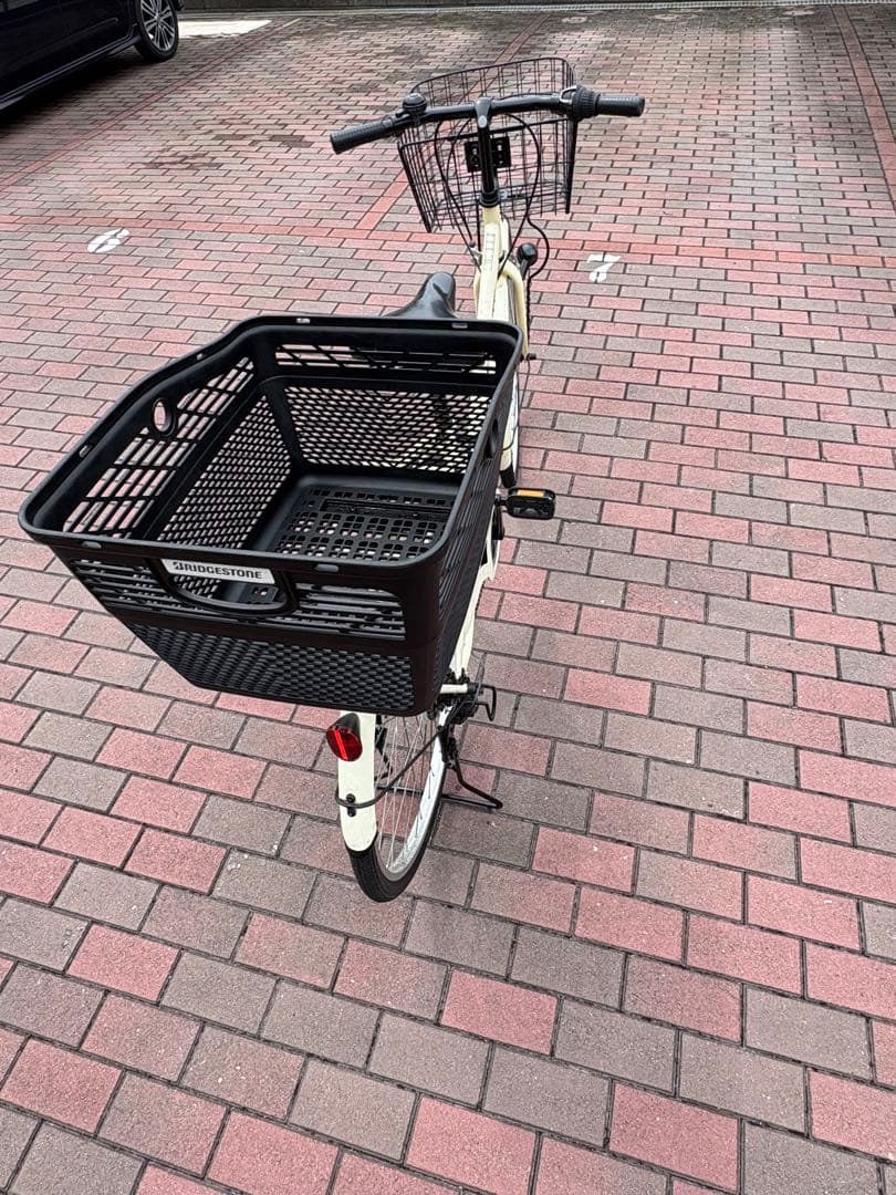 前後籠付きオートライト変速付軽快車 (27㌅)お引取りでも？配達でも？可能です。