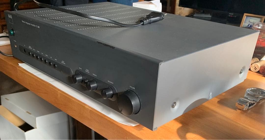 G*i様 NAD C320 プリメインアンプ
