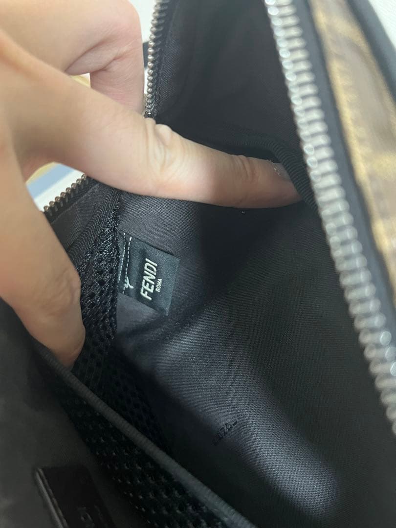 FENDI ズッカ柄 ウエストバッグ コーティングキャンバス レザー