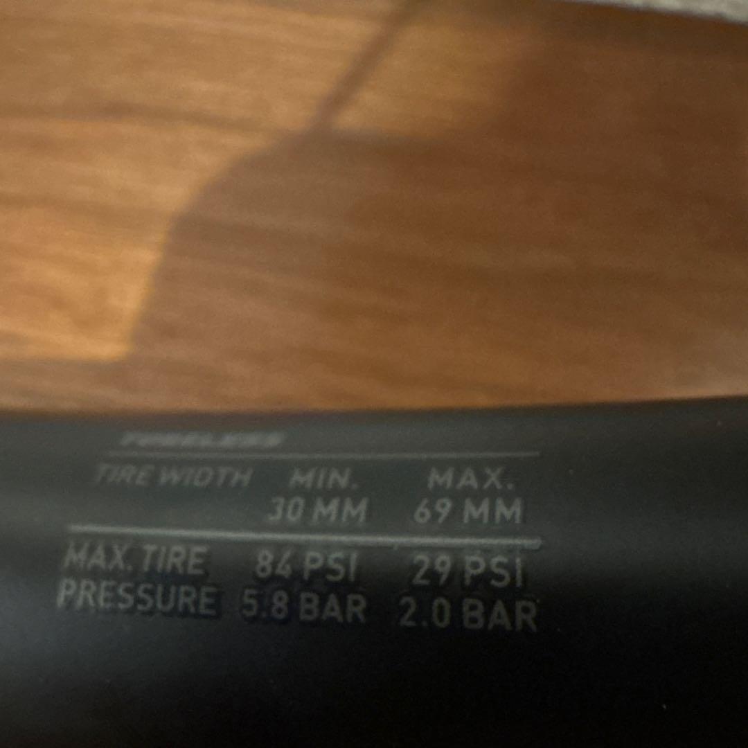 DTSWISS G1800 25 グラベルホイール シマノ11/12速