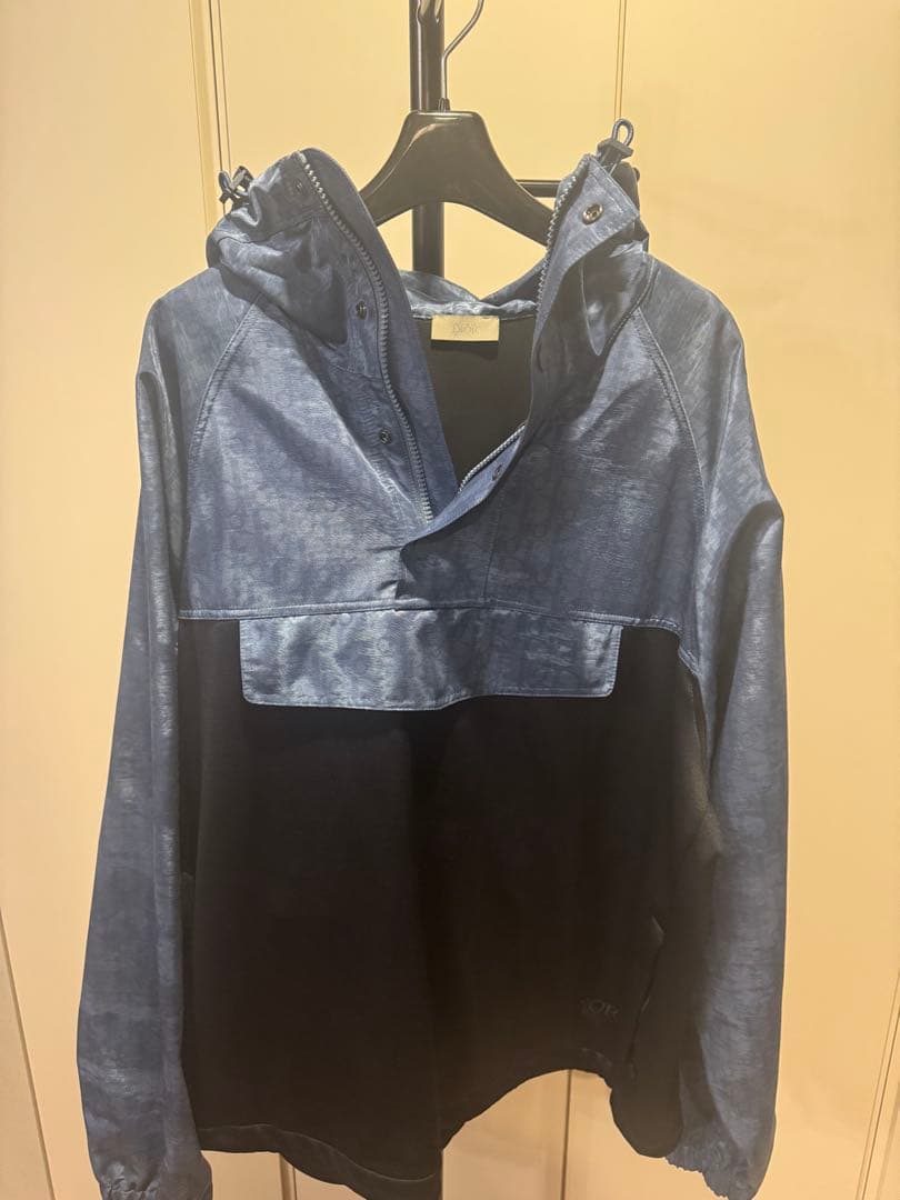 Dior ナイロンジャケット フード付き 青黒