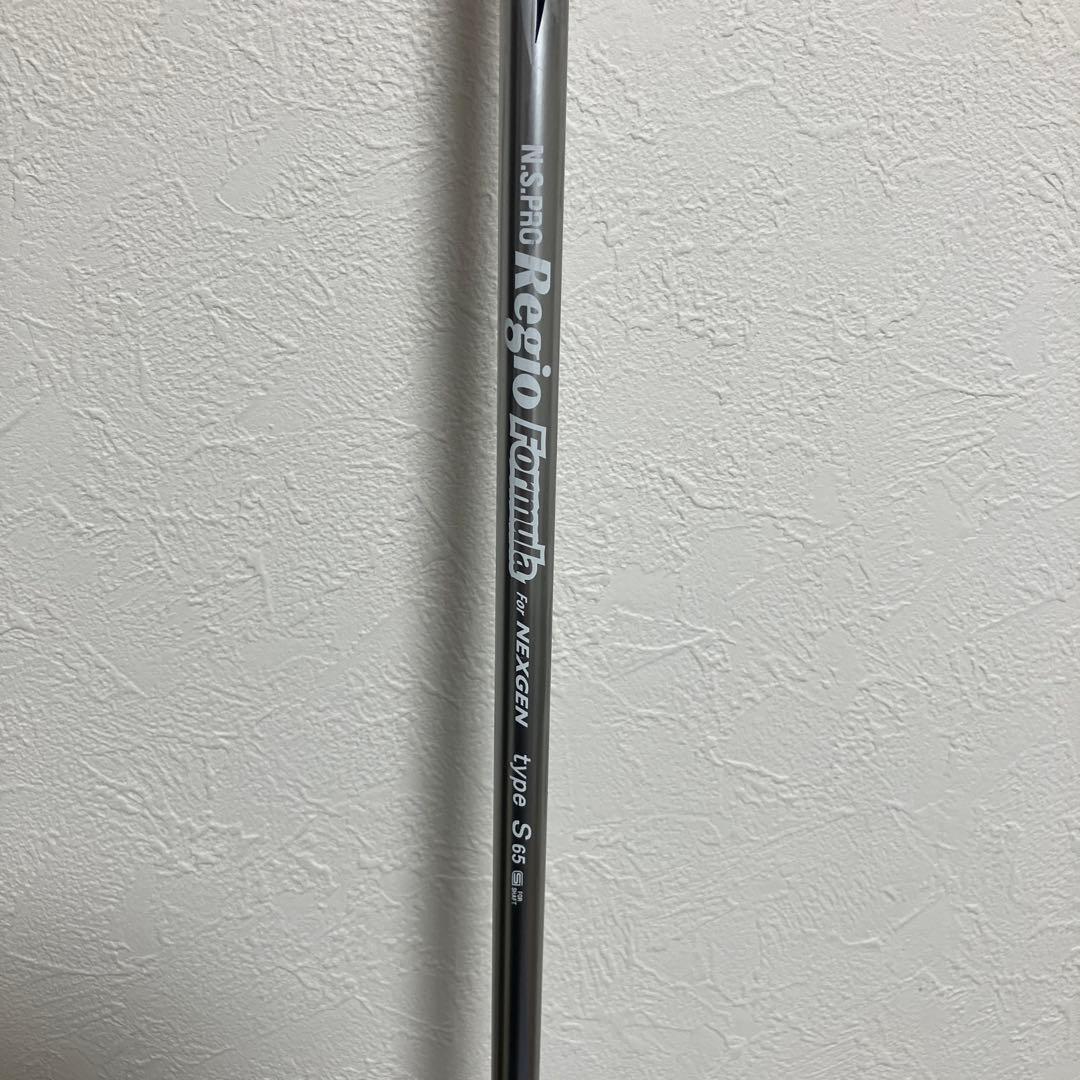 ネクスジェン　ジェットブラック　ドライバー　10.5°