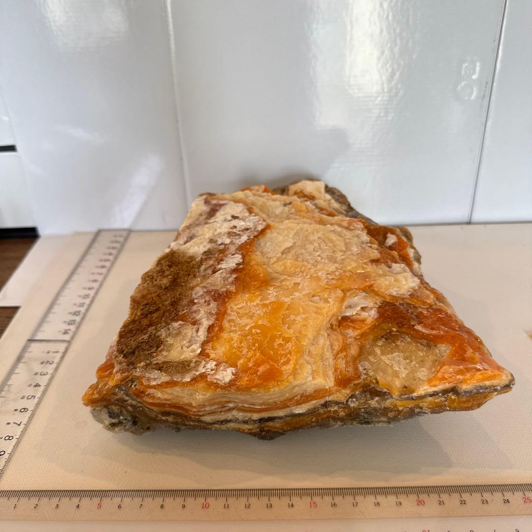 北海道石　然別オパール　蛍光オパール約2700ｇ