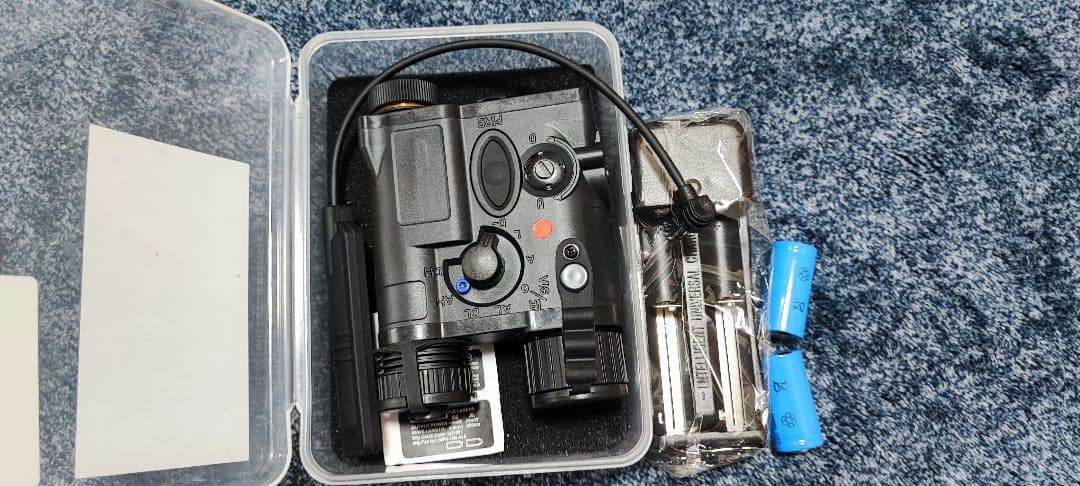 PEQ-16タイプ タクティカルライト