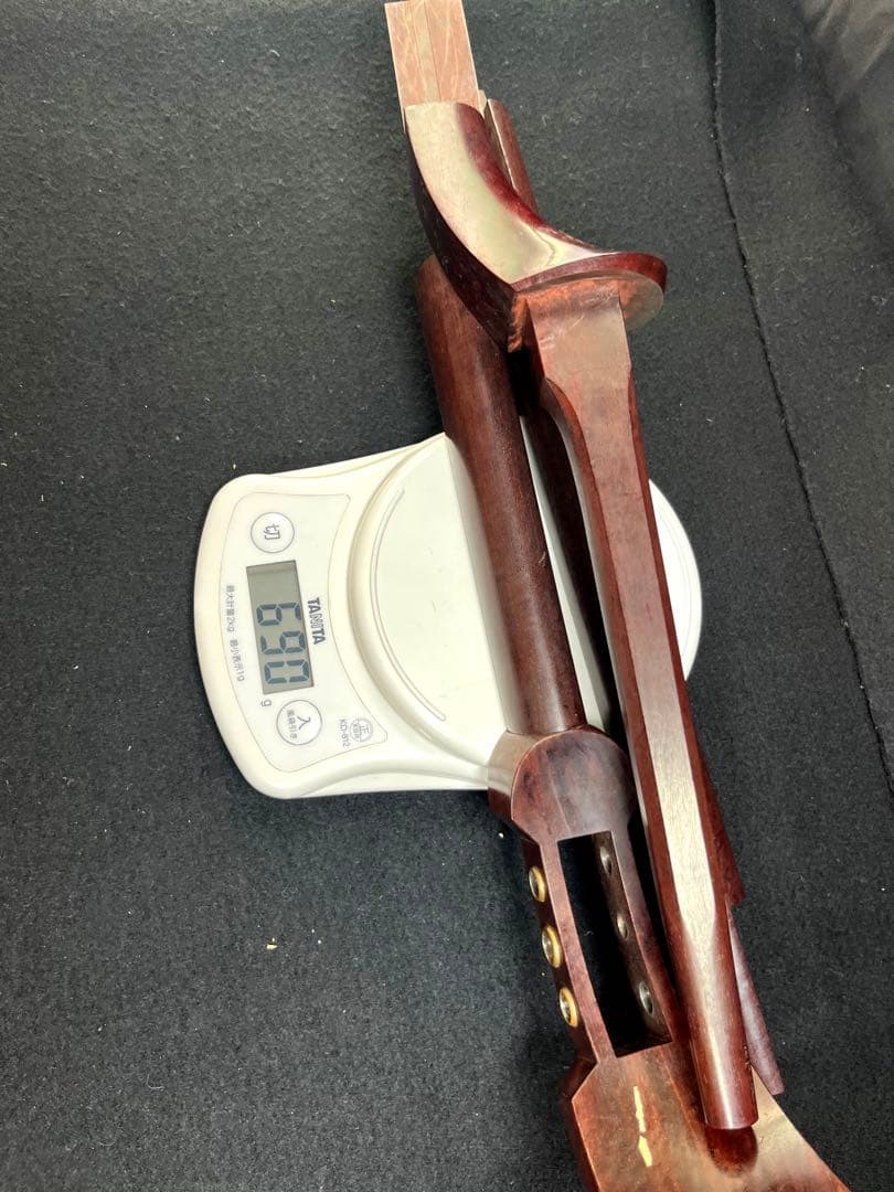 津軽三味線　三線・本紫檀・棹のみ　紅木紫檀製　純銀 天然素材 　弦楽器　民謡