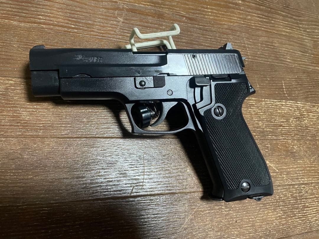 MGC SIG SAUER P220モデルガン