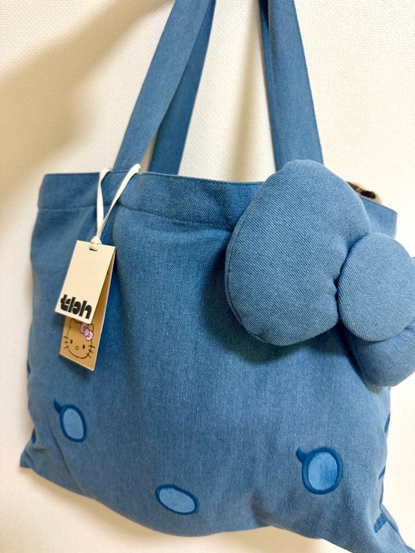 【海外限定】Hello Kitty x TBH トラベルブランケット等3点セット