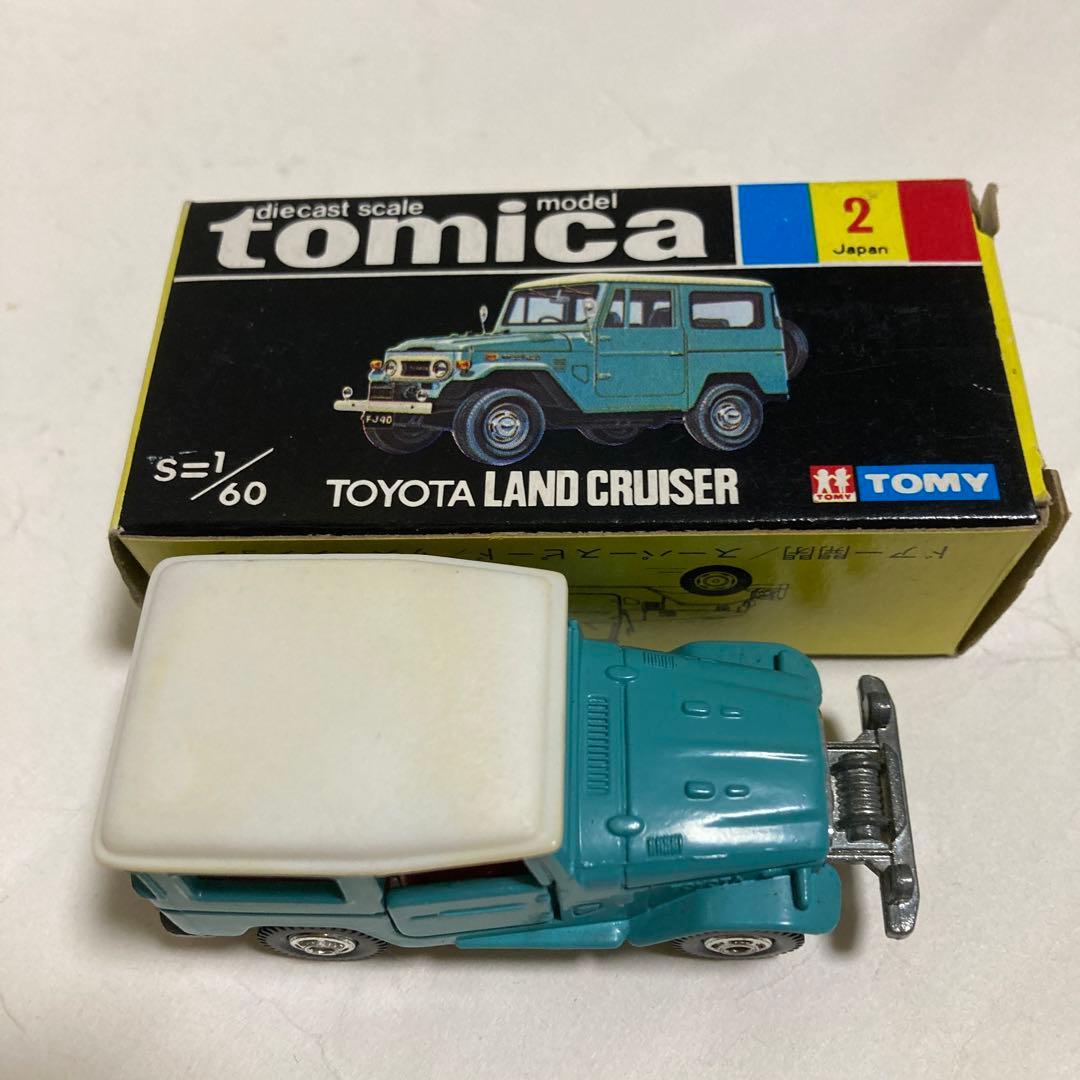 トミカトヨタラウンドクルーザーです。黒箱トミカマーク切り取り欠損。日本製