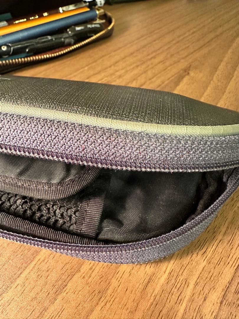 LOONLOON 筆箱 PILOT s20 rotring 800など