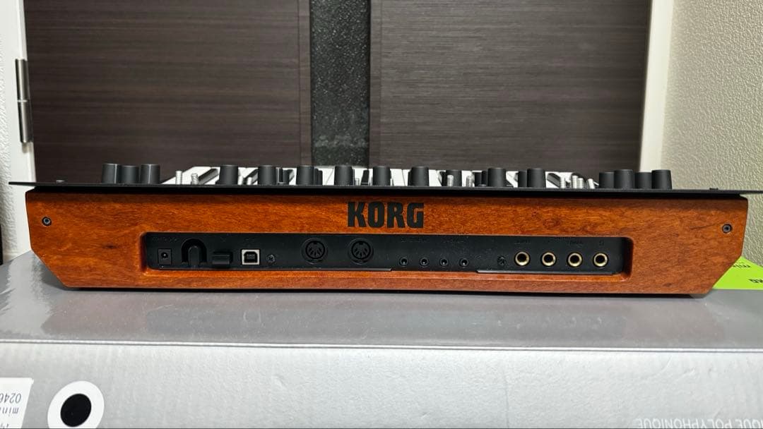 KORG minilogue xd シンセサイザー