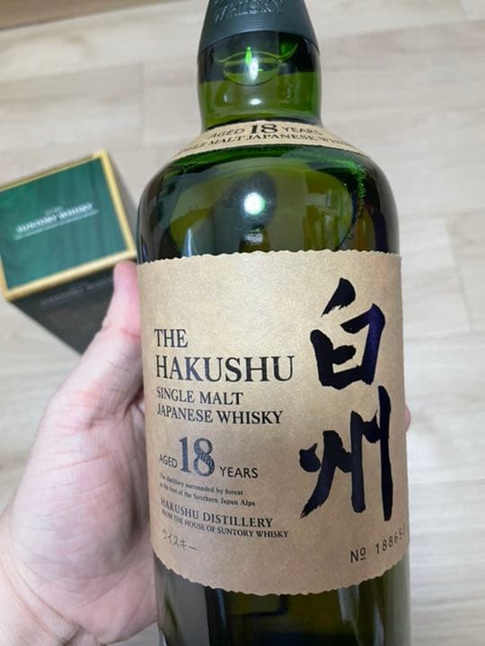 サントリー 白州 18年　700ml