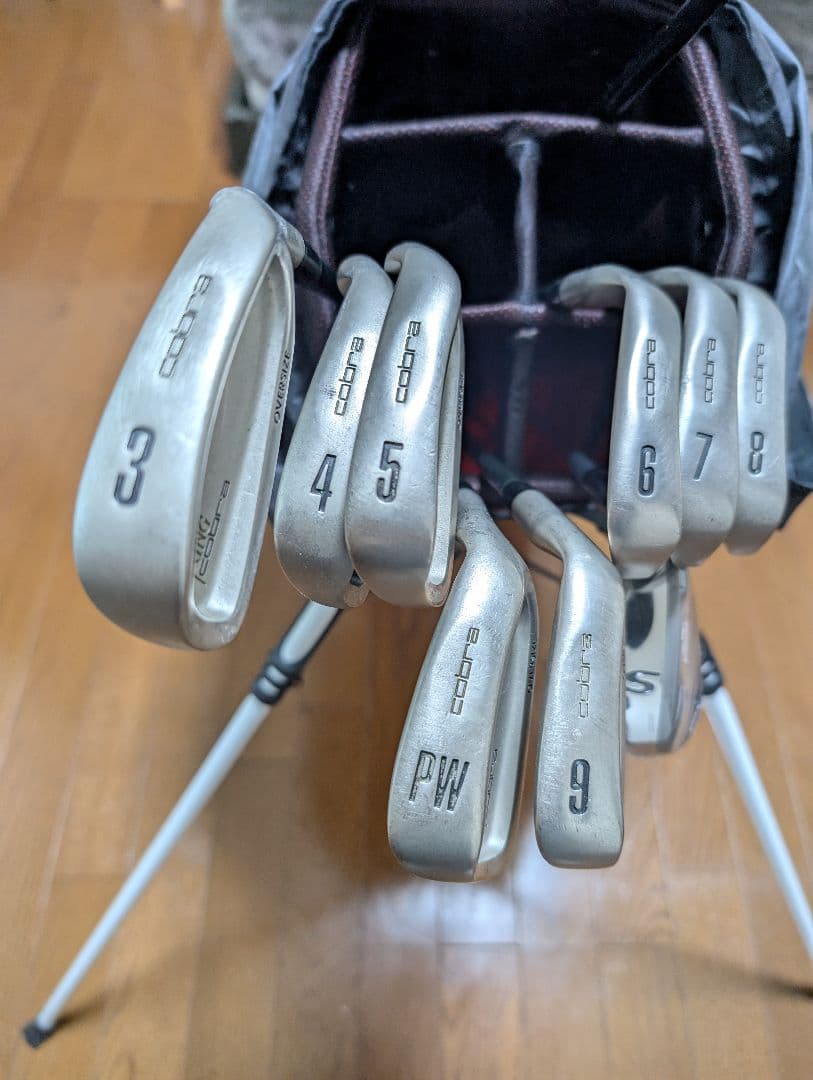 プーマキャディバッグ＆コブラゴルフクラブセット