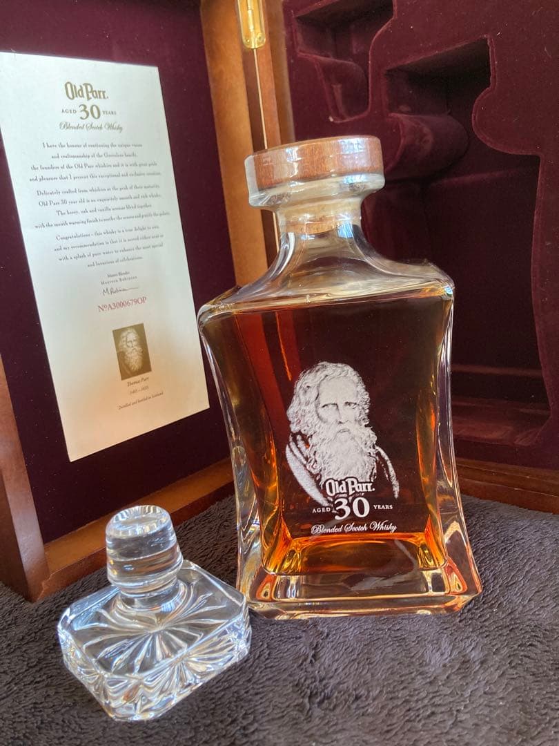 old parr 30年木箱入り　古酒希少品　16年熟成