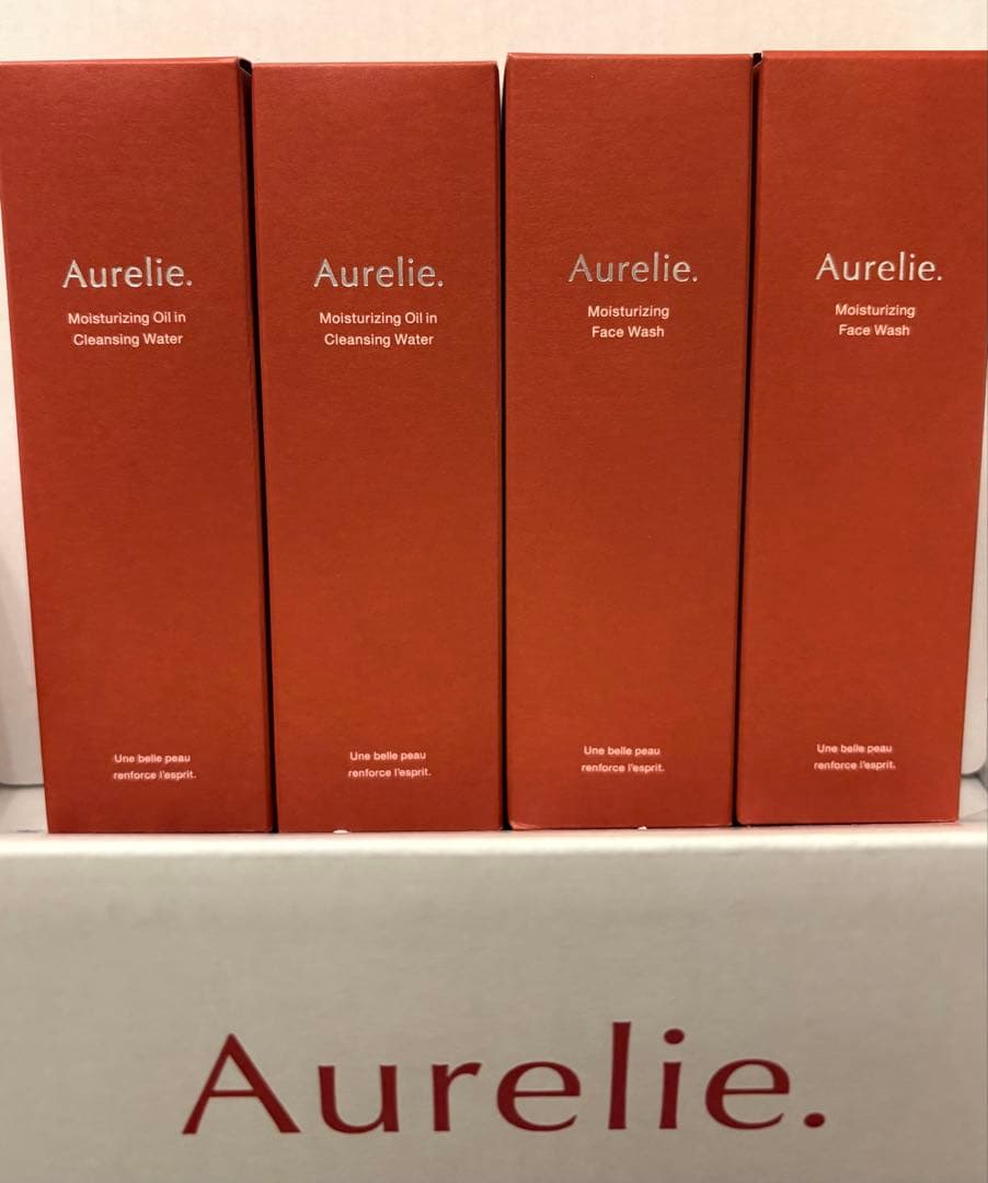 Aurelie. オレリー フェイスウォッシュ&クレンジングウォーター4本セット