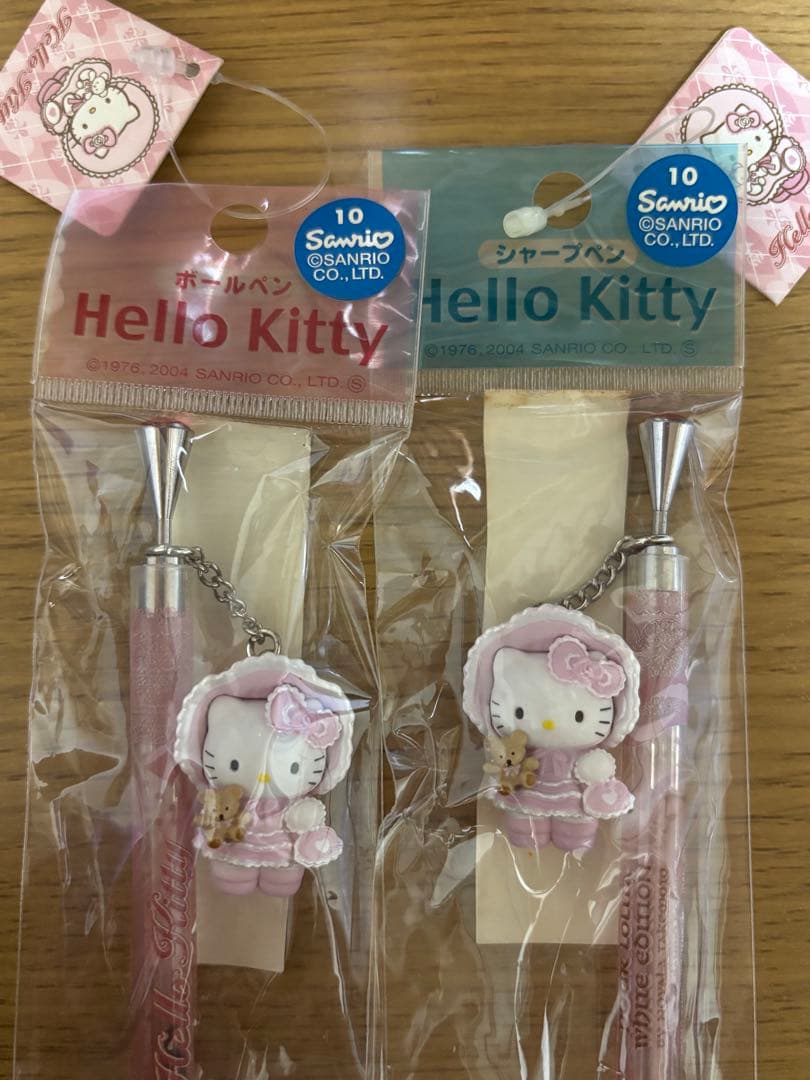 キティ　ロリータ　嶽本野ばらコラボ　ボールペン&シャーペン　未使用2セット