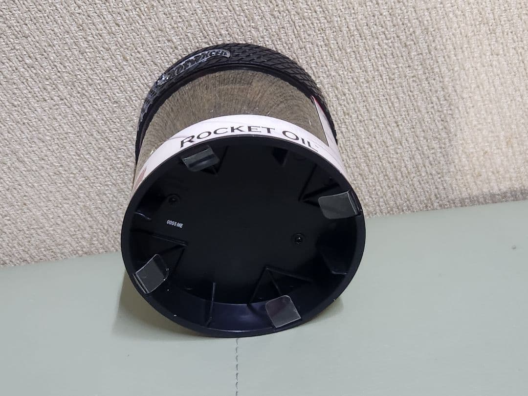 Hot Wheels Rocket Oil 限定版ミニカー