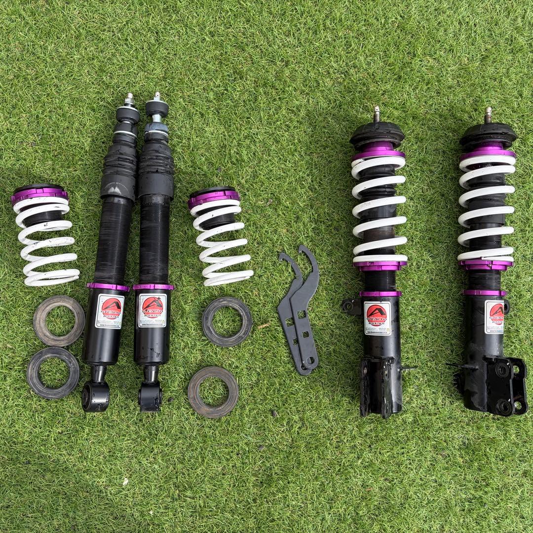 zc33s ファイナルコネクション　車高調　ステルスブラックツイン　アッパー付