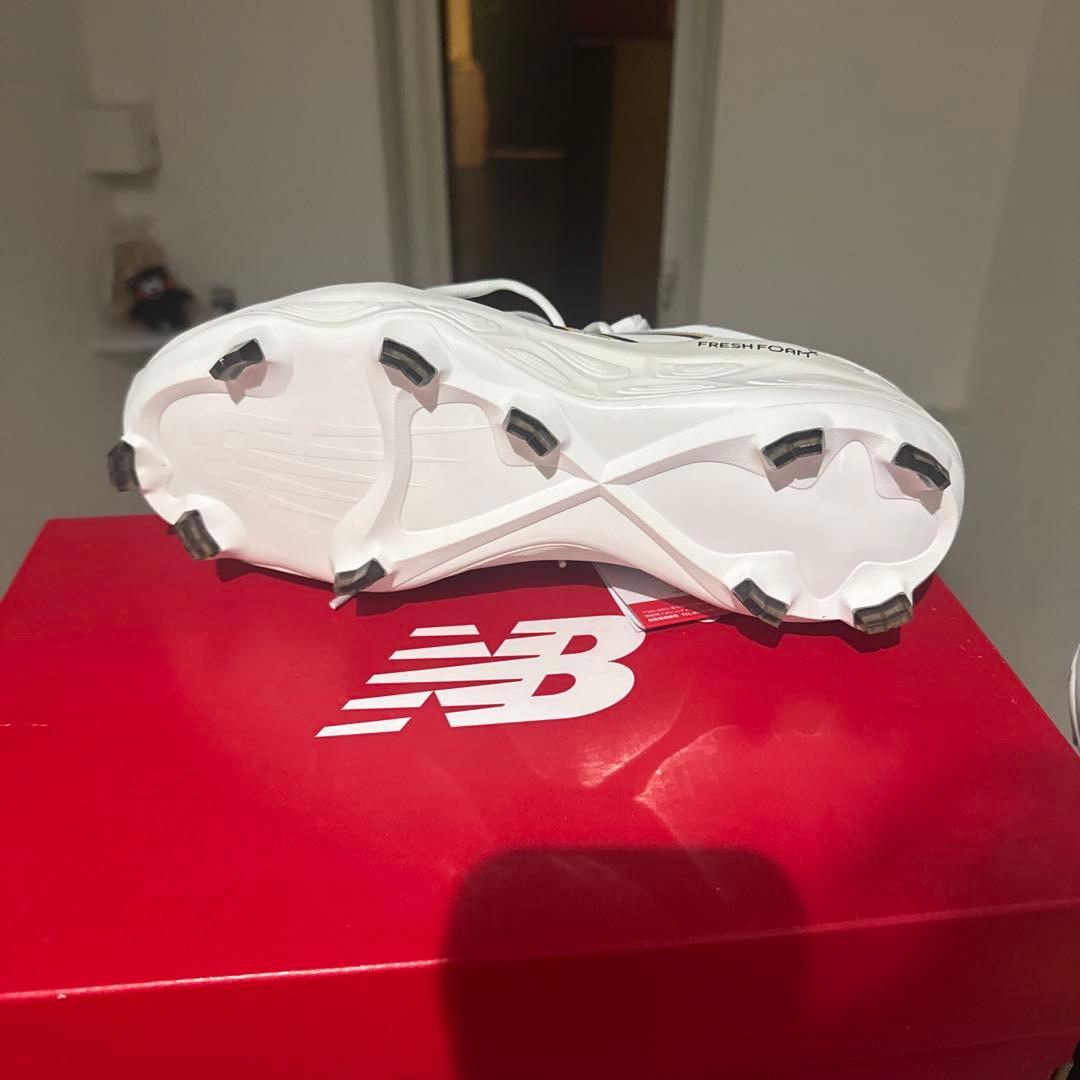 New Balance Fresh Foam スパイク ホワイト