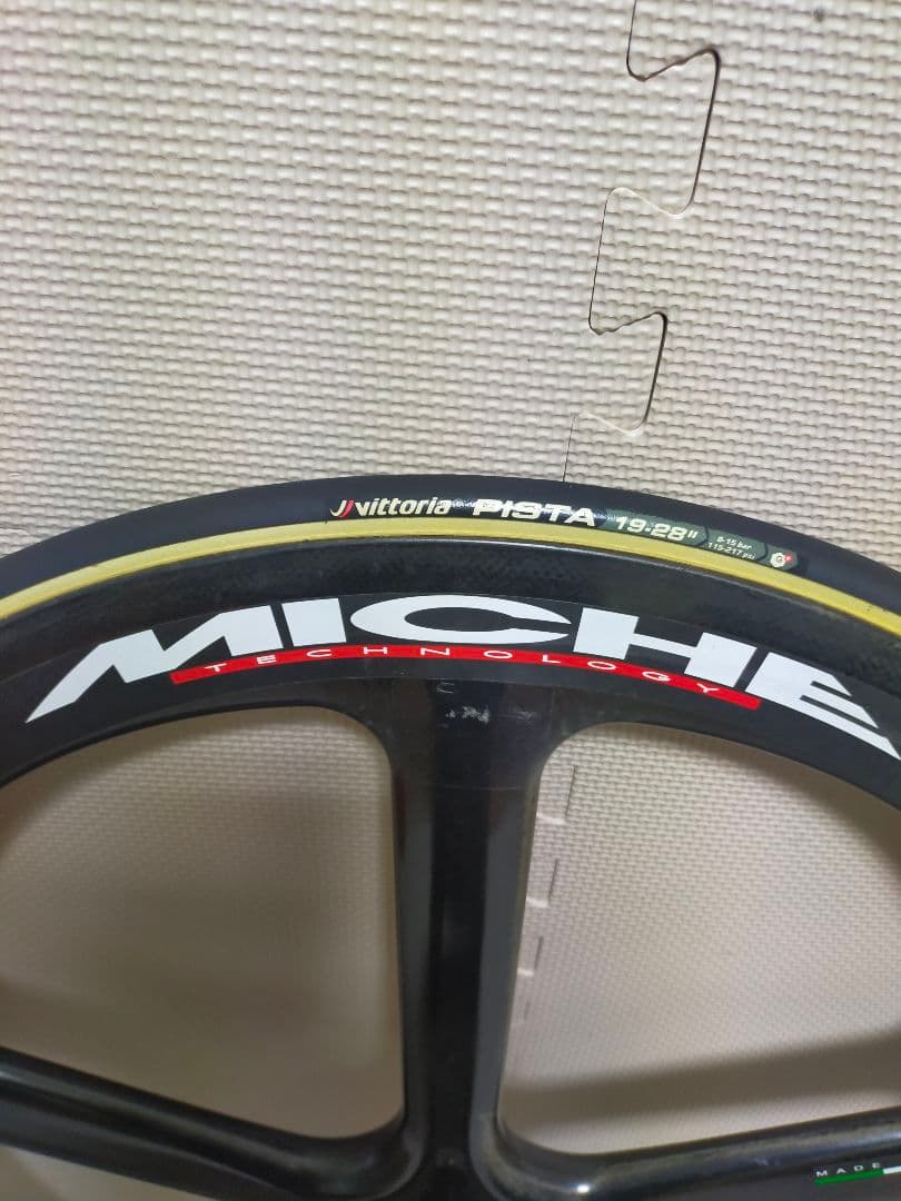 MICHE バトンホイール SUPERTYPE Pista フロントホイール