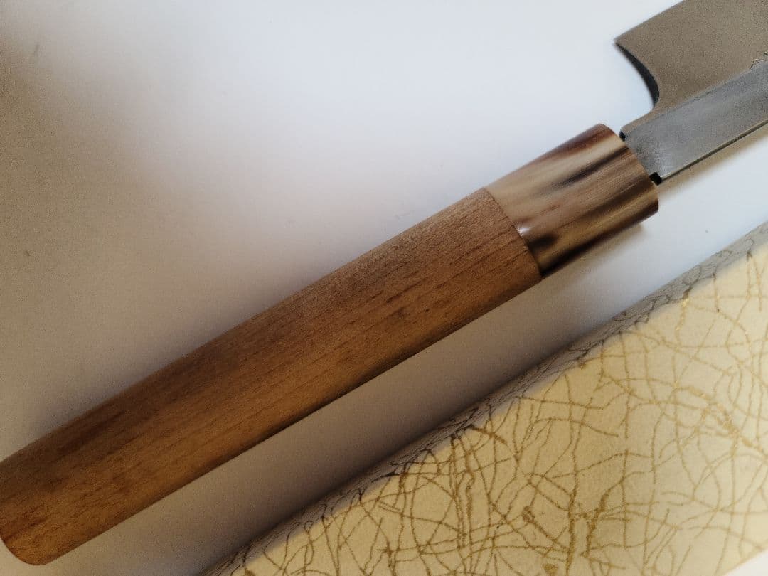 柳刃包丁　堺打刃物　刺身　鋼白二　尺寸　31ｃｍ　鏡面　水牛柄包丁