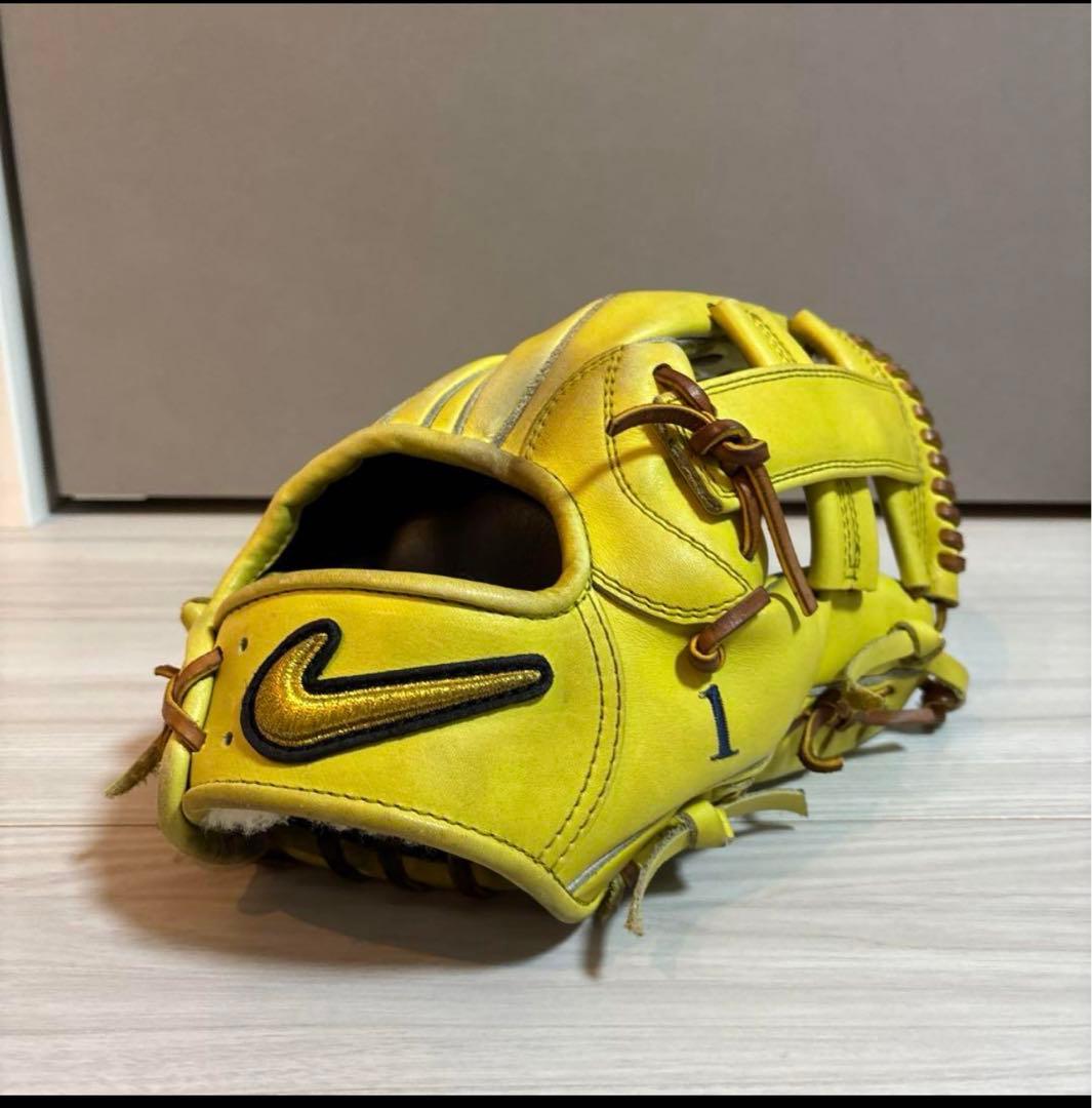 NIKE グローブ