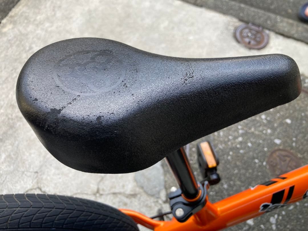 値下げしました！美品！ STRIDER 14x オレンジ 梱包発送たのメル便