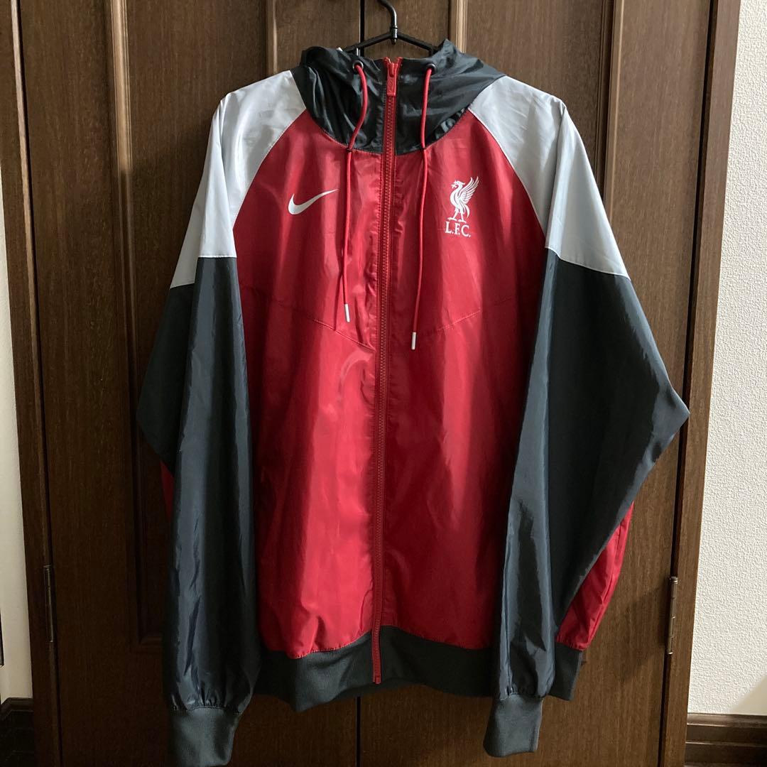 リバプール　ウーブンフーディージャケット　トレーニングウェア　ユニフォーム