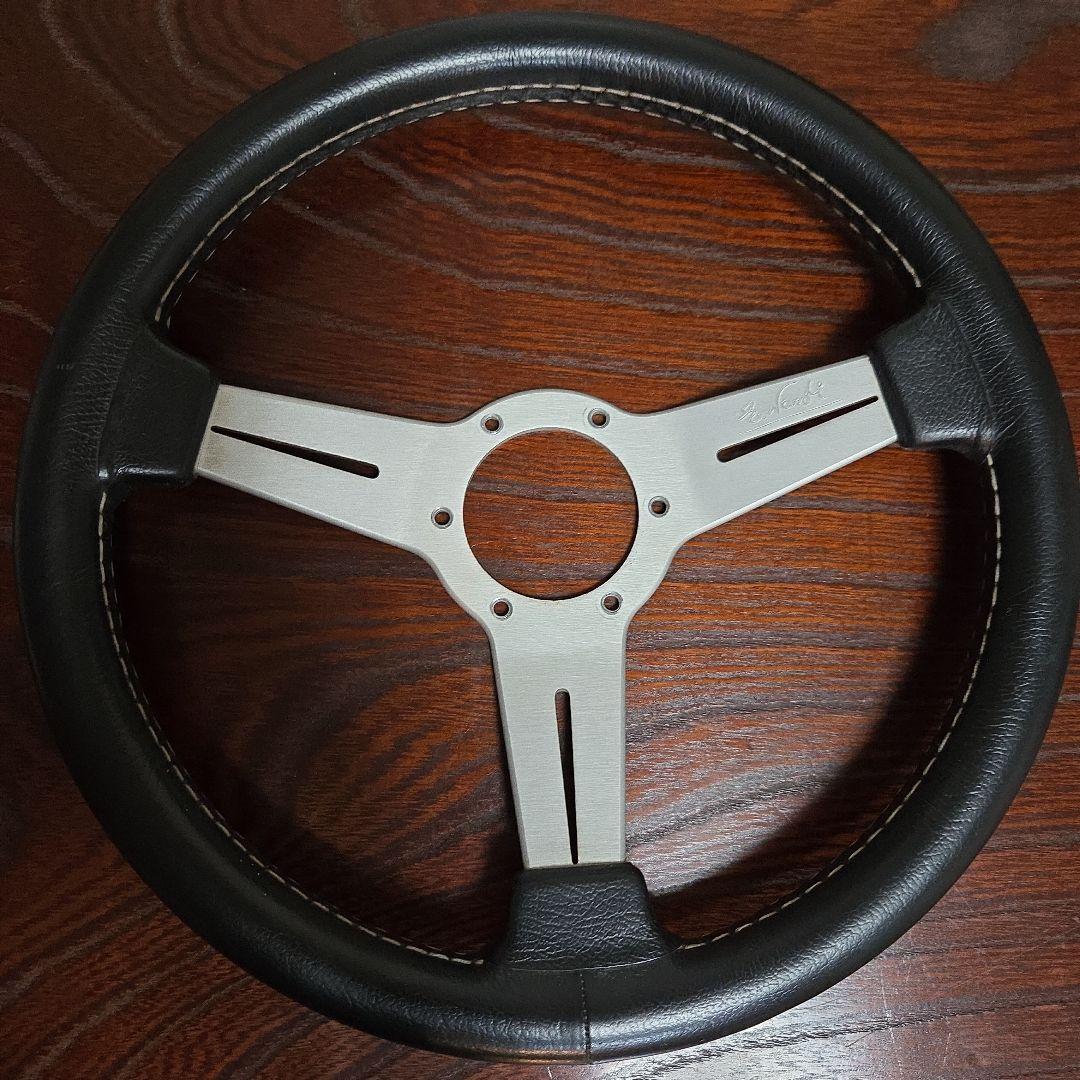 E. Nishi 3スポークハンドル