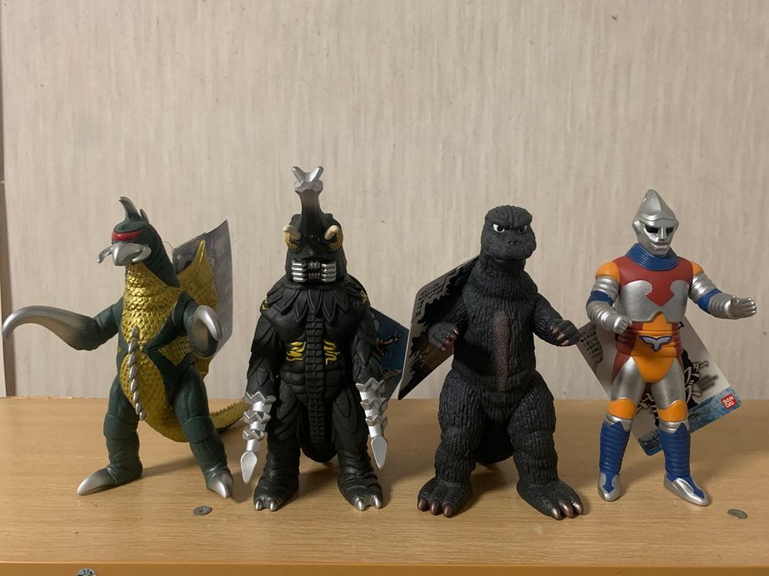 み*お様 ムービーモンスター　ゴジラ対メガロ　1973 ソフビ4体セット