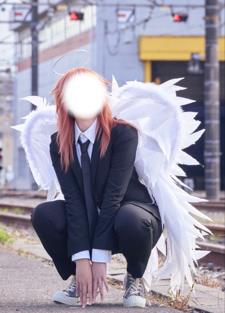 チェンソーマン　天使　羽根のみ