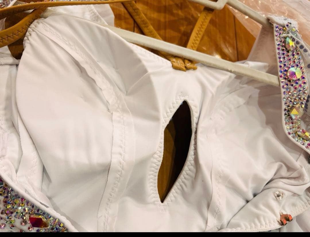 K*u様 ラテンドレス ホワイト MからL