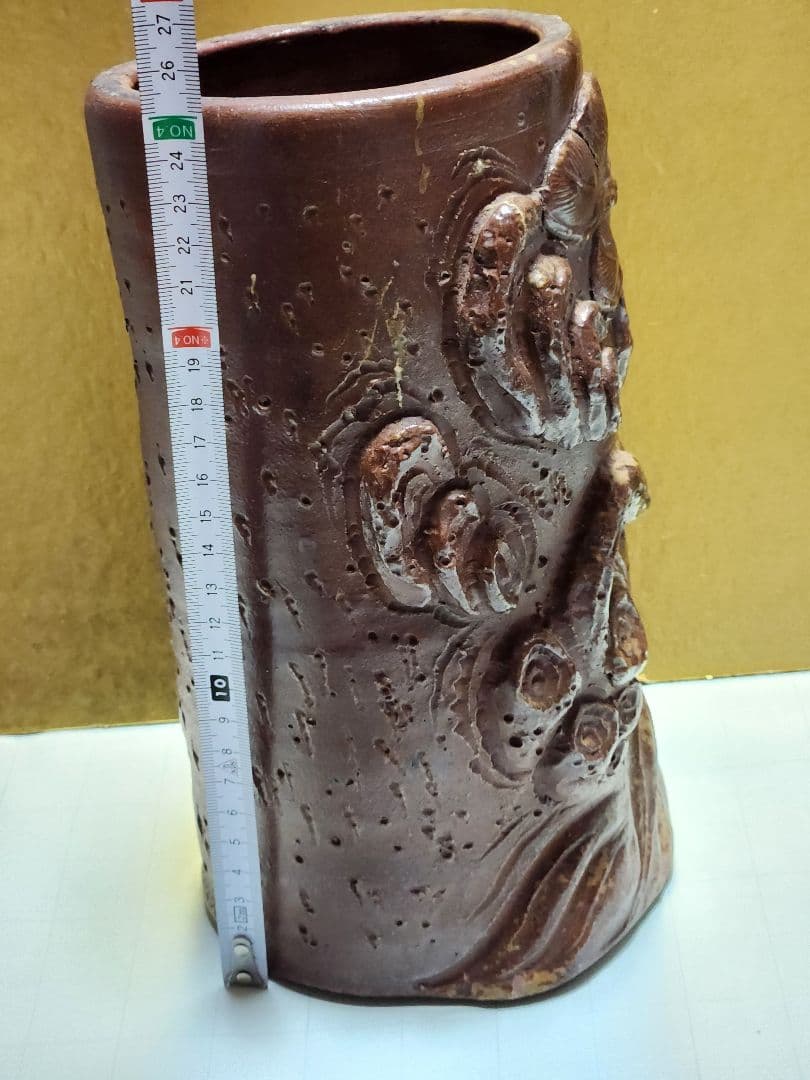 骨董品 古備前 置物 花生け 花瓶 松亀紋様 陶印あり 戦国時代？